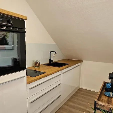 Elodia Luxus - Wlan, Magenta Tv, Terrasse, Küche, Babybett