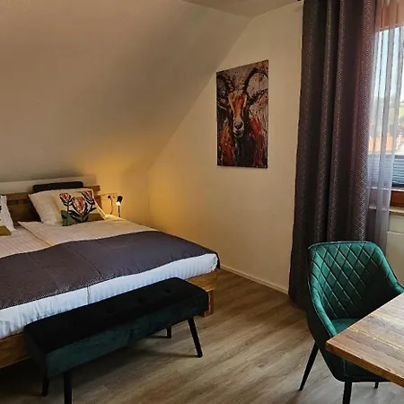 Holiday home Elodia Luxus - Wlan, Smart Tv, Terrasse, Kueche, Handtuecher Heidenheim an der Brenz