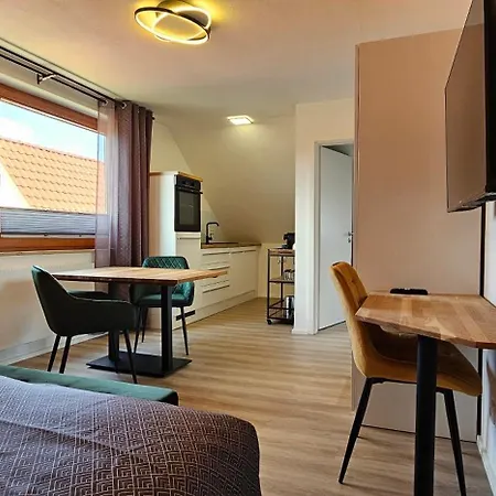 Apartamento Elodia Luxus - Wlan, Magenta Tv, Terrasse, Küche, Babybett *