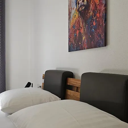 Elodia Luxus - Wlan, Magenta Tv, Terrasse, Küche, Babybett Apartamento *