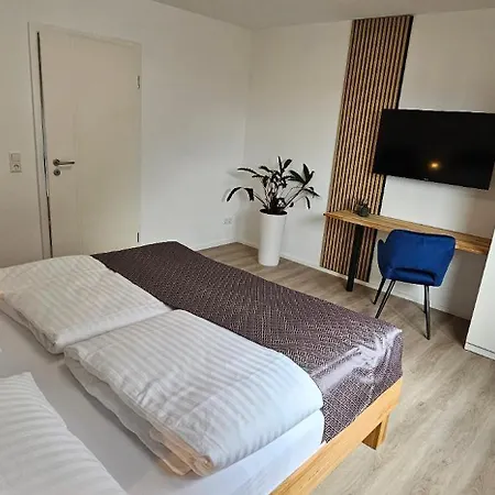Apartamento Elodia Luxus - Wlan, Magenta Tv, Terrasse, Küche, Babybett Heidenheim an der Brenz