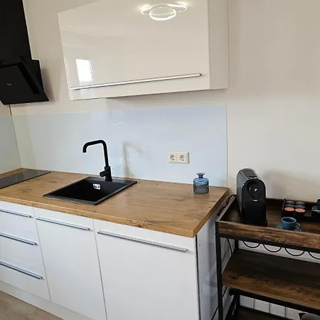 Apartamento Elodia Luxus - Wlan, Magenta Tv, Terrasse, Küche, Babybett Heidenheim an der Brenz