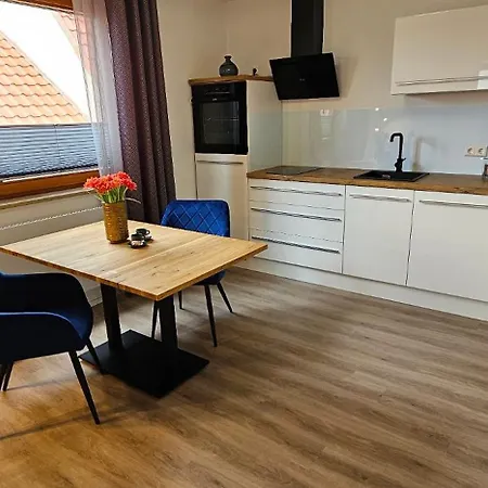 Elodia Luxus - Wlan, Magenta Tv, Terrasse, Küche, Babybett Heidenheim an der Brenz