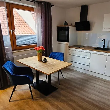 Elodia Luxus - Wlan, Magenta Tv, Terrasse, Küche, Babybett *